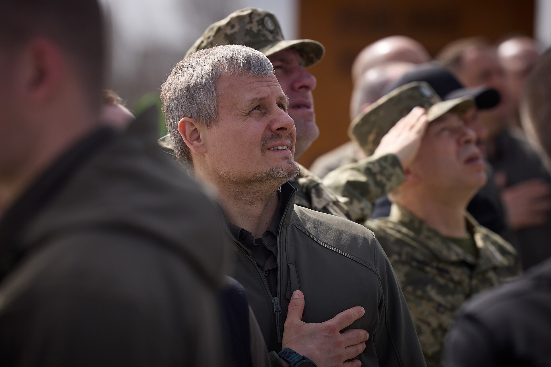 On the second anniversary of the liberation of Kyiv region from Russian invaders, President Volodymyr Zelenskyy took part in the raising of the State Flag of Ukraine on the flagpole of the Memorial to the Defenders of the Bucha Community, and presented honorary awards to the cities – heroes of Ukraine and state awards to the military. “For us, this is a war to defend Ukraine and everything that makes people human. That is why this war is of global significance. This is a war for the right to exist for our state and, at the same time, for the right to life for every person. It is a war for dignity for our people and for every nation that seeks its own destiny. This is a war so that no one dares to become a beast towards others,” the Head of State noted, addressing the attendees. According to him, when Ukrainian warriors drove the Russian occupiers out of Bucha, Irpin, Borodyanka and other towns and communities in Kyiv region, and then from Sumy and Chernihiv regions, the whole world saw that these were victories not only of Ukrainian courage and weapons, but also of human morality. “I am proud of everyone who dedicates their lives to ensuring that the life of our entire Ukraine is preserved. I thank everyone in the world who really helps us. And may the whole world never forget the cost of this battle and the evil we are holding back here on our land,” the President said. The attendees observed a minute of silence in memory of all Ukrainians whose lives were taken by the Russian occupiers. The ceremony was also attended by: Chairman of the Verkhovna Rada Ruslan Stefanchuk, Prime Minister Denys Shmyhal, Head of the Presidential Office Andriy Yermak, Commander-in-Chief of the Armed Forces of Ukraine Oleksandr Syrskyi, Minister of Defense Rustem Umerov, Minister of Internal Affairs Ihor Klymenko, and Head of the Security Service Vasyl Maliuk. The Head of State presented honorary awards "Hero City of Ukraine" to Mayor of Irpin Oleksandr Markushyn and Head of Hostomel Village Military Administration Serhiy Smal. By his Decree of March 6, 2022, the President of Ukraine introduced the honorary award "Hero City of Ukraine" to recognize the feat, heroism and resilience of citizens in defending their cities during the repulse of the armed aggression of the Russian Federation. On March 24, 2022, Bucha, Irpin, Mykolaiv, and Okhtyrka were awarded the title of Hero Cities. Volnovakha, Hostomel, Mariupol, Kharkiv, Kherson, and Chernihiv also received the award. In addition, Volodymyr Zelenskyy presented the servicemen with the Orders of Bohdan Khmelnytsky, II and III class, "For Courage," II and III class, medals "For Military Service to Ukraine," "For Impeccable Service," III class, and "For Saved Life." In particular, Colonel Oleksandr Voloshyn of the Armed Forces of Ukraine and Captain Oleksiy Fandetskyi, who ensured the evacuation and escort of convoys of vehicles with civilians from Bucha to Bilohorodka, received awards from the President. In total, more than 300 vehicles with citizens were evacuated on March 9-10, 2022. Lieutenant Colonel Andriy Kolodiazhnyi, Sergeant Oleksandr Fesyk, Sergeant Myron Khymytsia, and Senior Sergeant Oleksandr Martyniuk, who participated in the destruction of enemy convoys in the settlements of Bucha district, Kyiv region, in March 2022, were also awarded. The President also awarded Junior Sergeant Serhiy Doroshenko and Captain Ruslan Mamchyk. They were installing minefields and engineering barriers, which successfully helped repel the enemy attacks. The awards were also given to the National Guard warriors – Sergeant Maksym Bovchaliuk and Sergeant Serhiy Kvitko, who took part in fierce battles against the Russian occupiers in Kyiv region, patrol police officer Oleh Shvets, who participated in stabilization activities in Irpin, Bucha and Hostomel, and Police Major Ivan Dulkai, who has been documenting and investigating the Russian army's brazen war crimes since the beginning of the full-scale invasion of Russia. The awards were also presented to the SSU servicemen: Sergeant Hryhoriy Kalachnikov and Sergeant Andriy Mendzhul, who were involved in counter-offensive actions by the Armed Forces of Ukraine in the area of Zabuchchya and preparation of a bridgehead for the further liberation of Bucha. The President also awarded employees of the State Emergency Service of Ukraine Vitaliy Farenyk and Pavlo Zaiika who ensured the evacuation of civilians from the Vorzel, Bucha, Borodyanka, Irpin, and Hostomel to Kyiv. Vitaliy Farenyk showed extraordinary courage and heroism during the evacuation from the city of Irpin, when Russian soldiers opened fire on civilians near the bridge over the Irpin River in the village of Romanivka in Kyiv region.